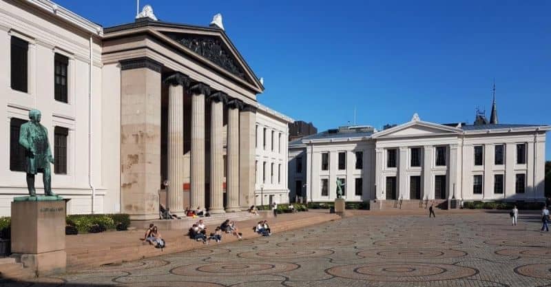 10 OLD UNIVERSITY 1854